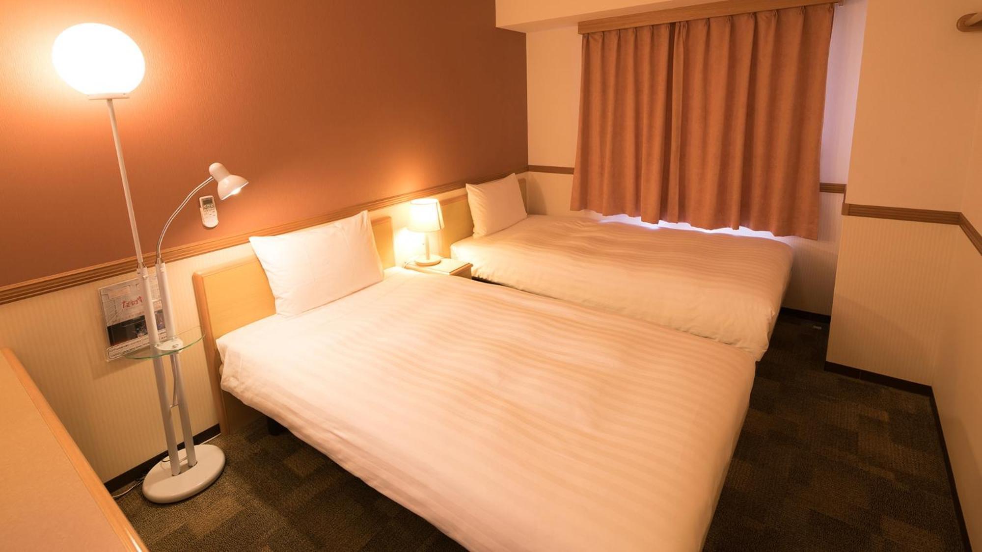 Toyoko Inn Shizuoka Fujieda Eki Kita Guchi Szoba fotó